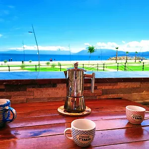 Seafront House Gabbiano Blu , Santa Flavia Italia